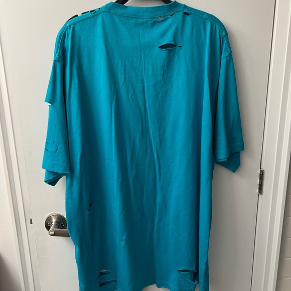 Balenciaga T-Shirt - Picture 7 of 7